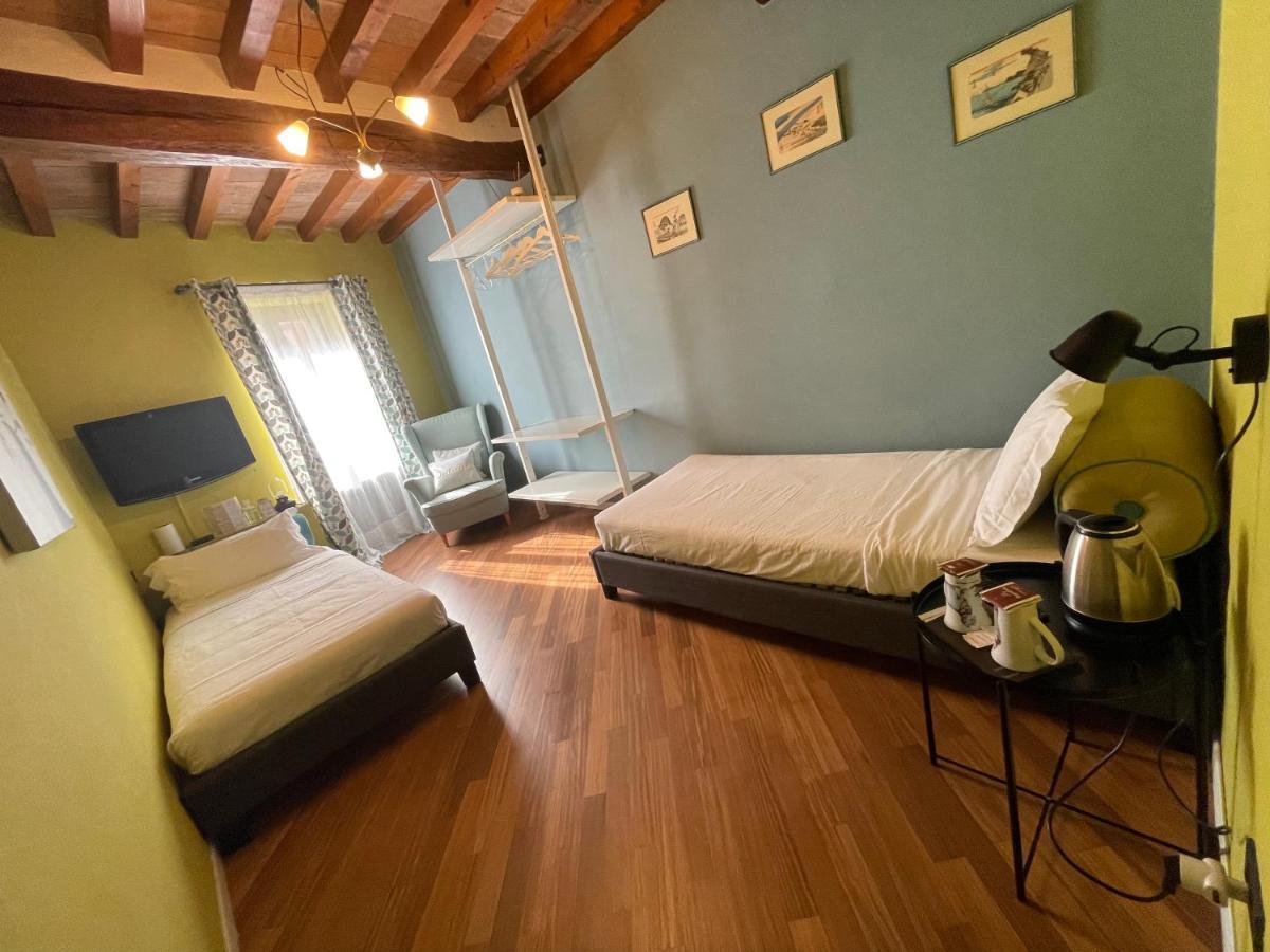 Le Camere Di Bsuites Affittacamere 파르마 외부 사진
