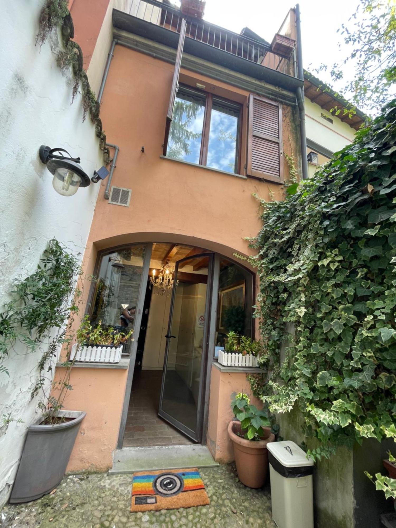 Le Camere Di Bsuites Affittacamere 파르마 외부 사진