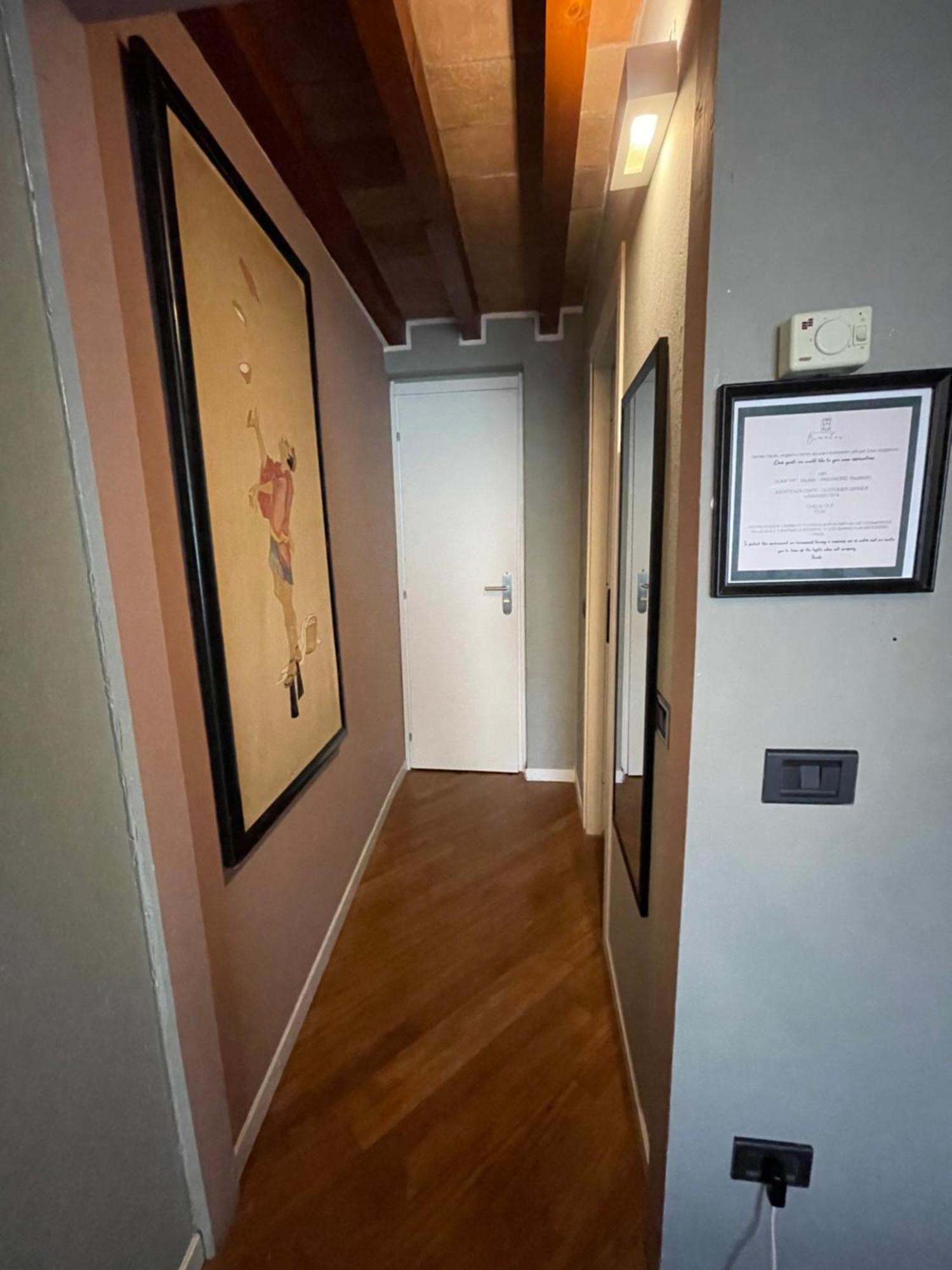 Le Camere Di Bsuites Affittacamere 파르마 외부 사진